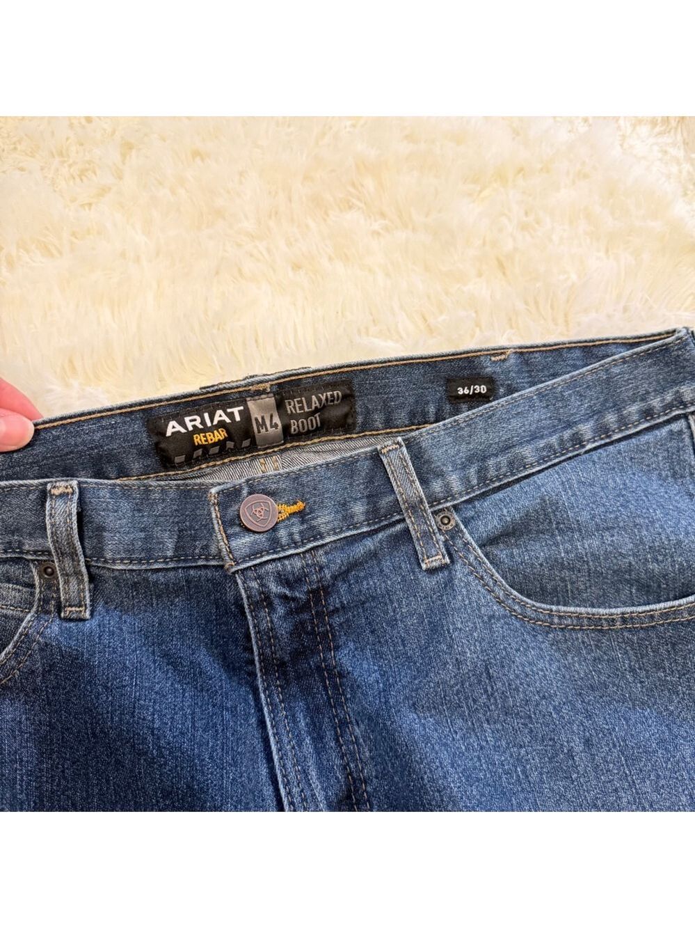 Ariat Rebar M4 Relaxed Boot Cut Workwear Jeans Mens 36x30 Medium Wash Blue Denim - Picture 2 of 6